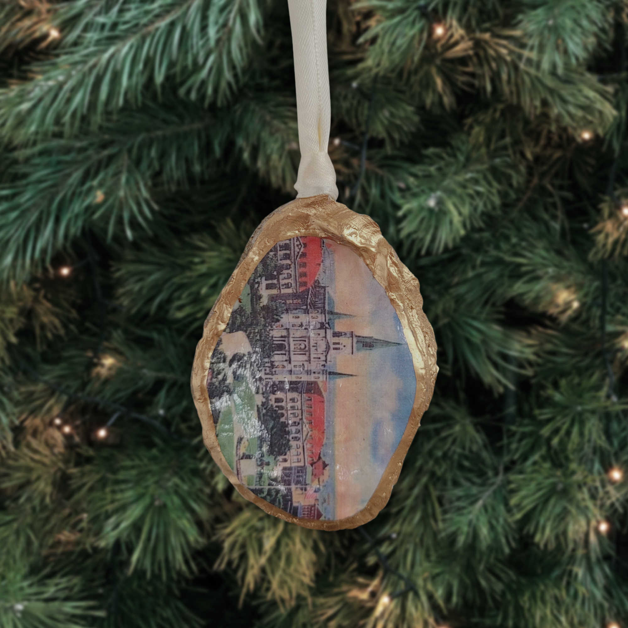 Jackson Square Ornament • Oyster Shell