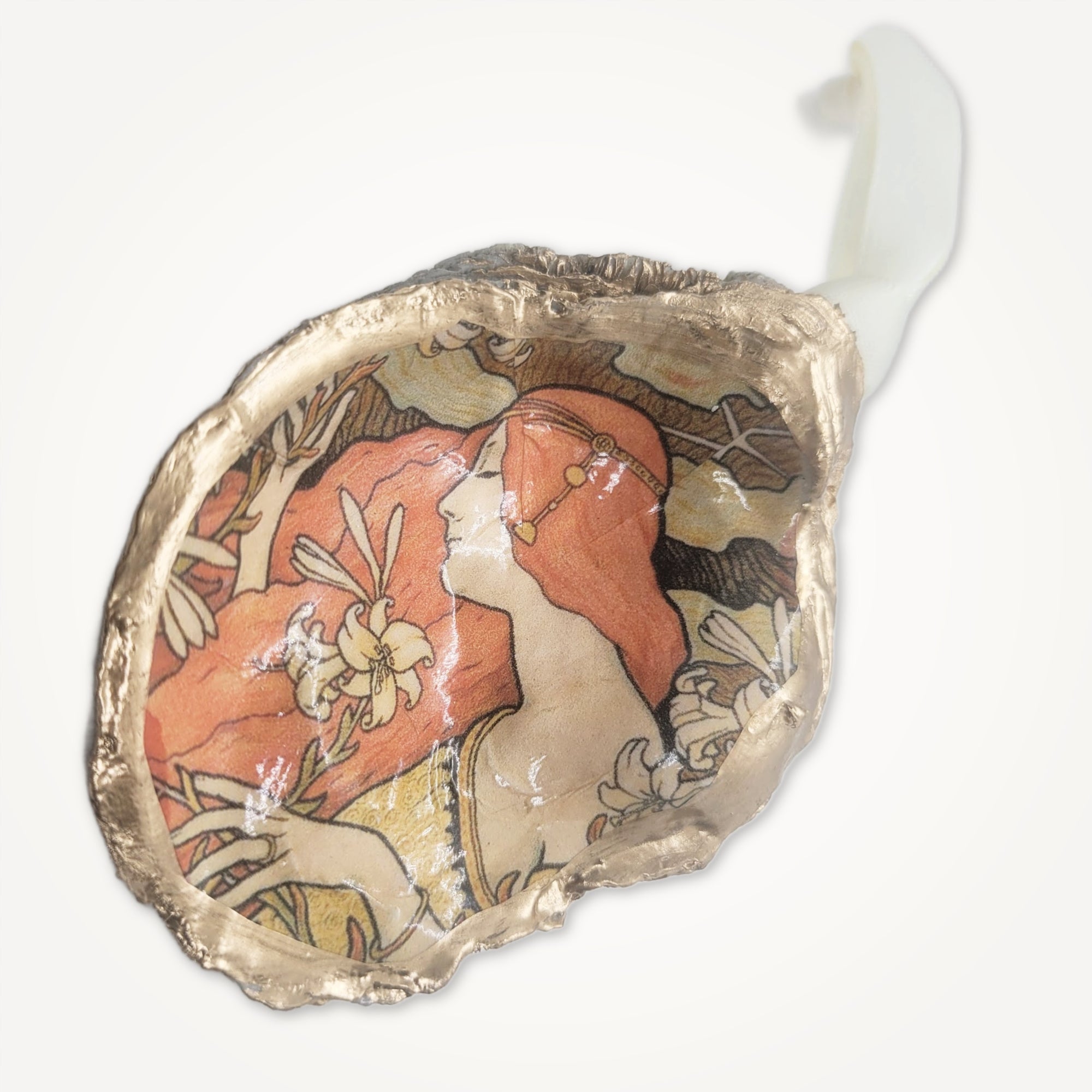 Art Nouveau • Oyster Shell Ornament