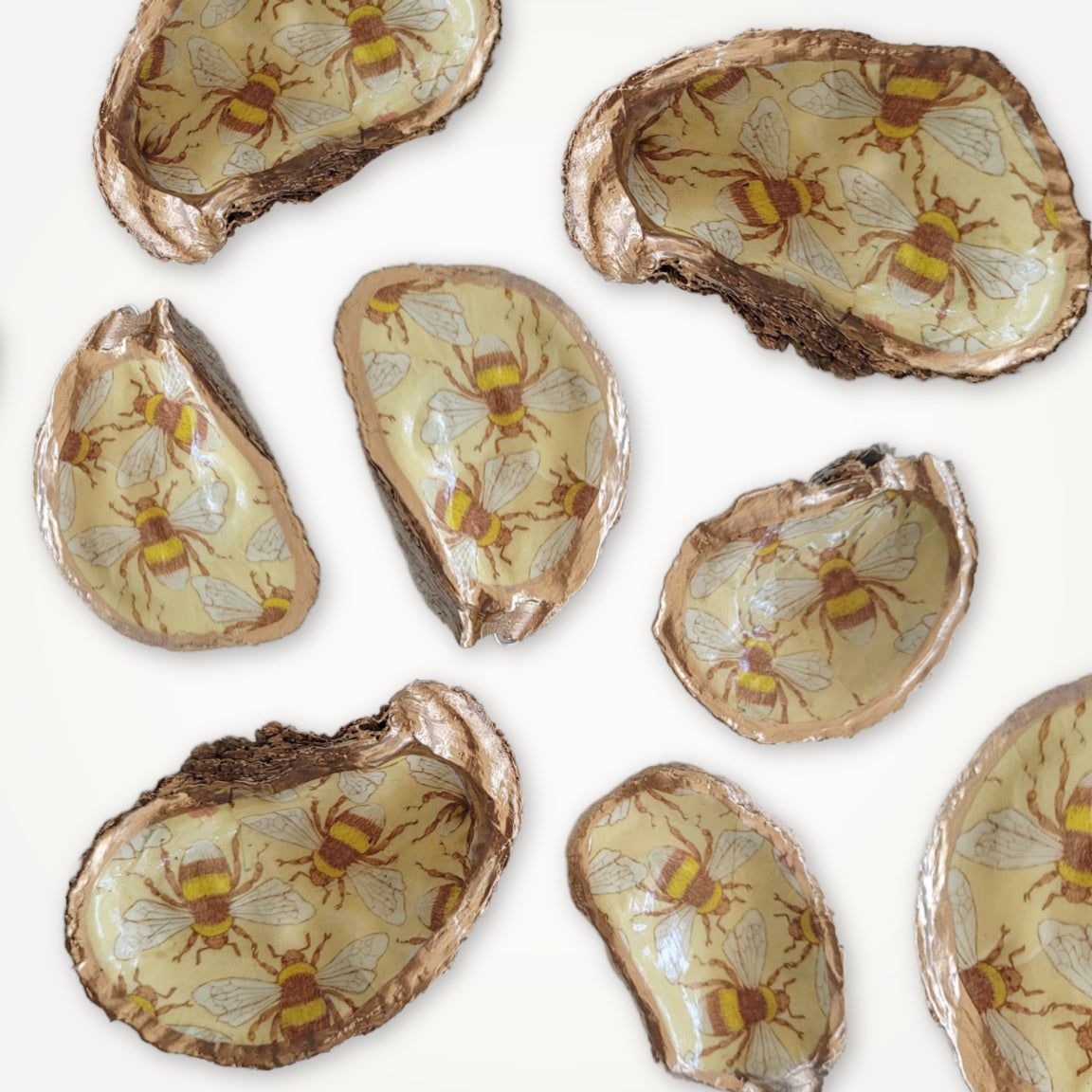 Bumble Bee Ornament • Oyster Shell