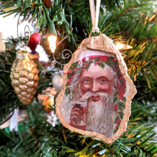 Vintage Santa Claus Christmas Tree Oyster Ornaments • Choice of Santa