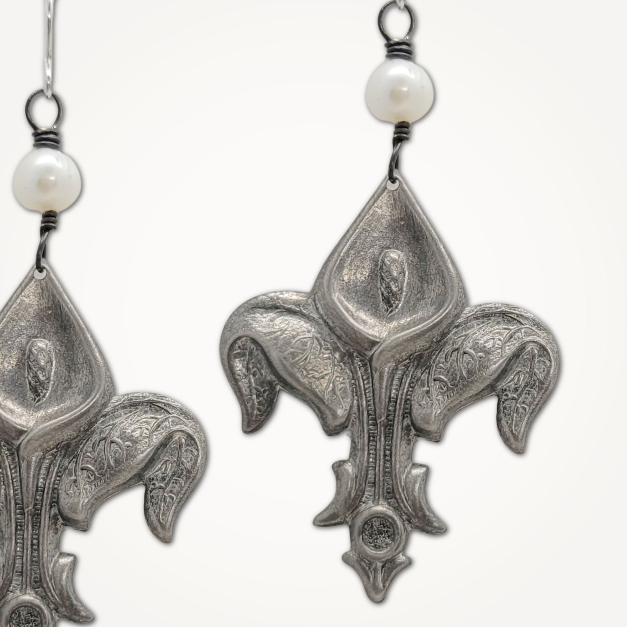 Calla Lily Fleur de Lis Earrings