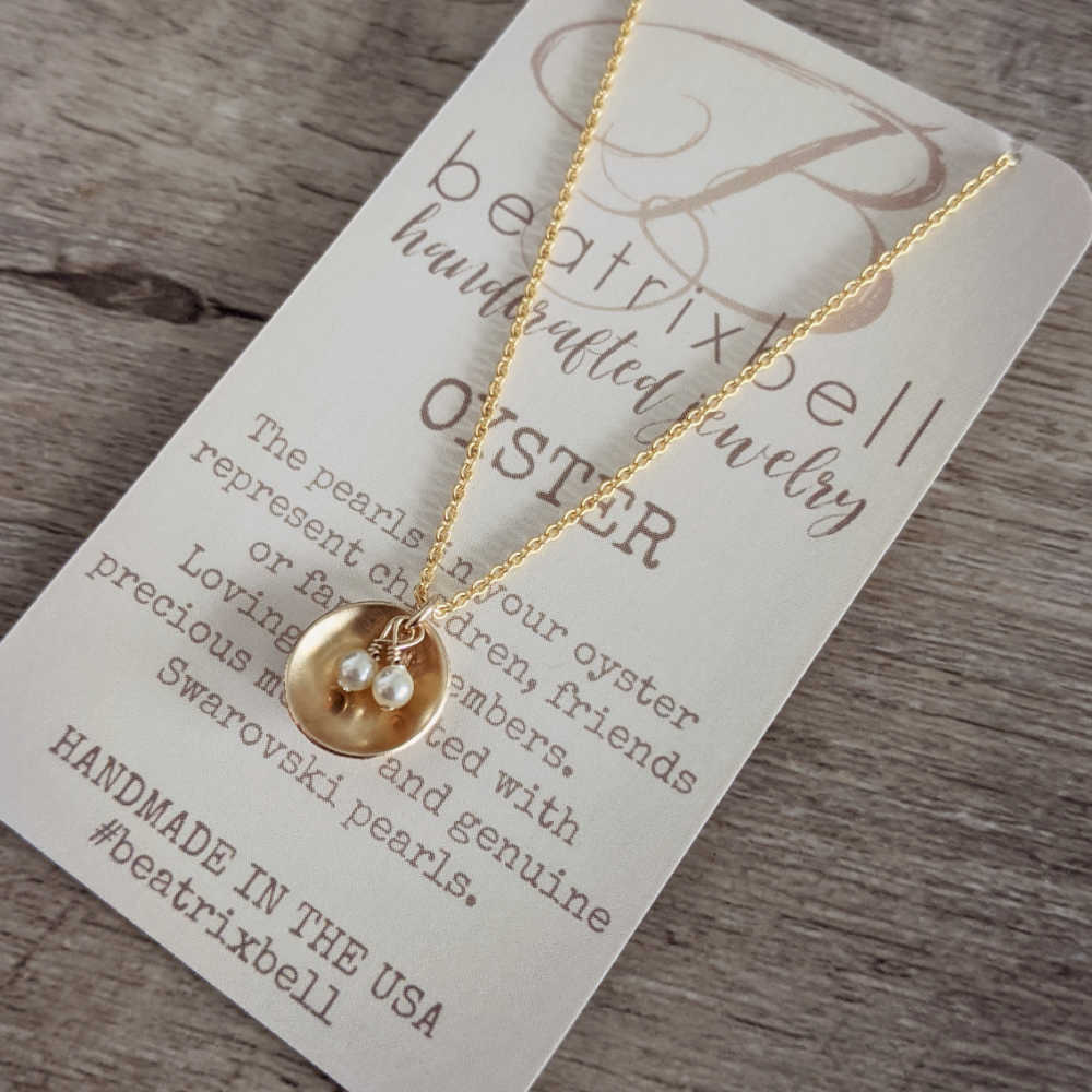 Oyster Necklace • Gold