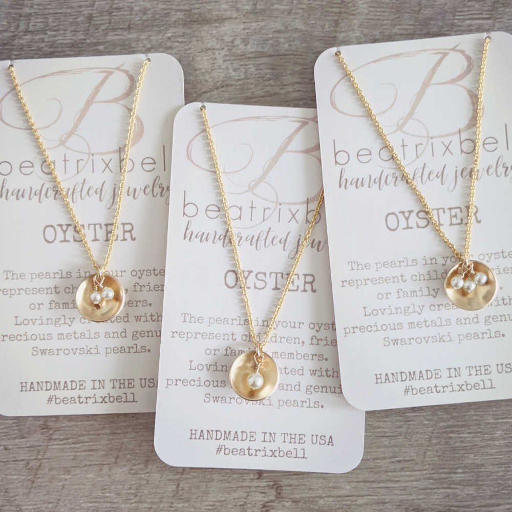 Oyster Necklace • Gold