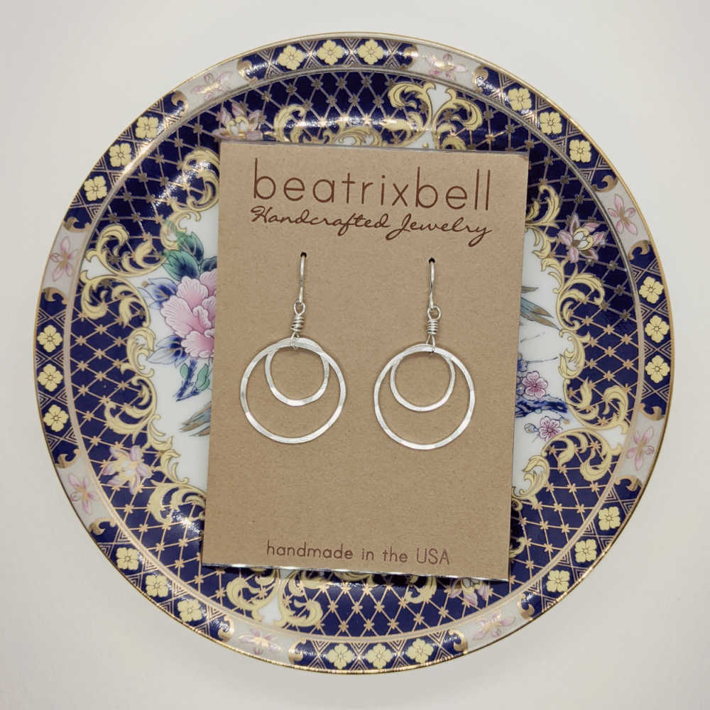 アクセサリー Antidotebuyersclub Engraved Hoop Earring ANTIDOTE BUYERS Engraved Hoop Earring