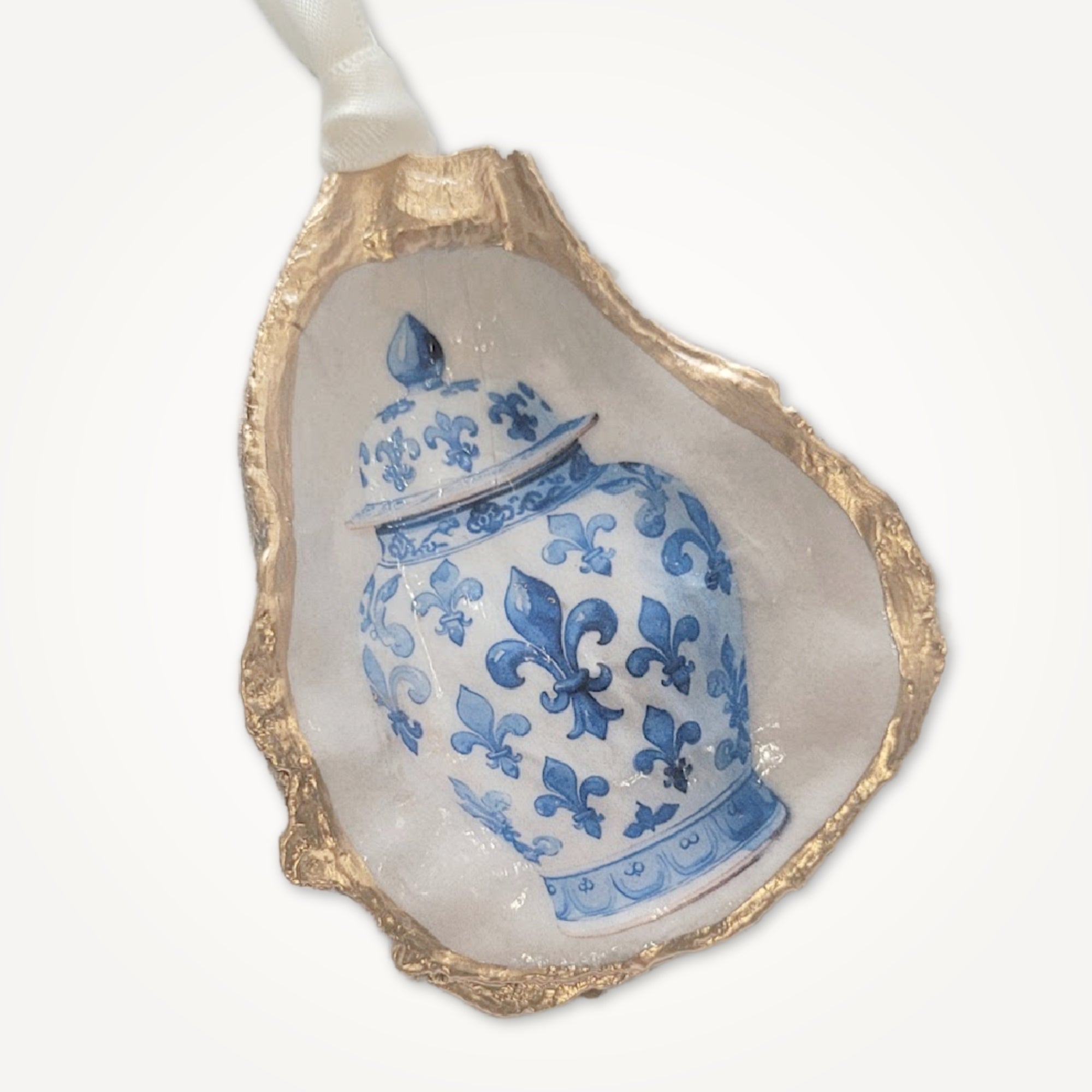 Chinoiserie Fleur de Lis Ornament • Oyster Shell