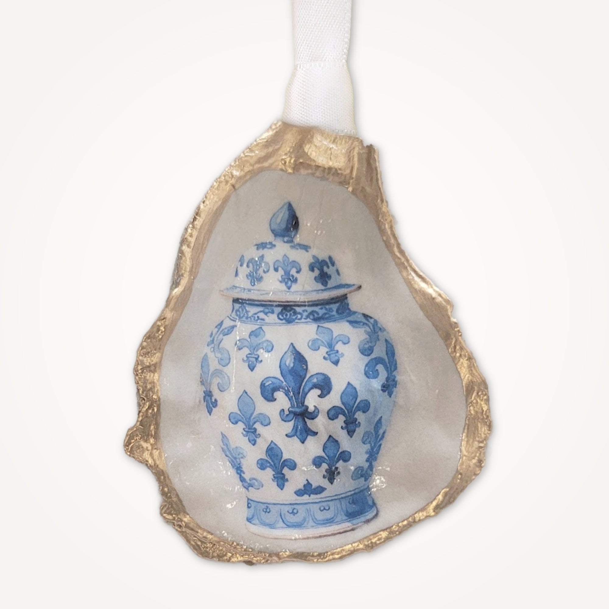 Chinoiserie Fleur de Lis Ornament • Oyster Shell