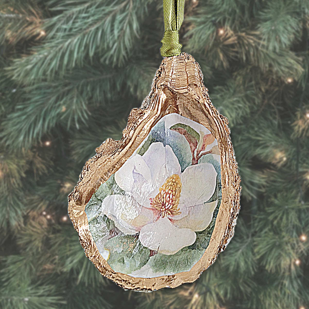 Magnolia Ornament • Oyster Shell