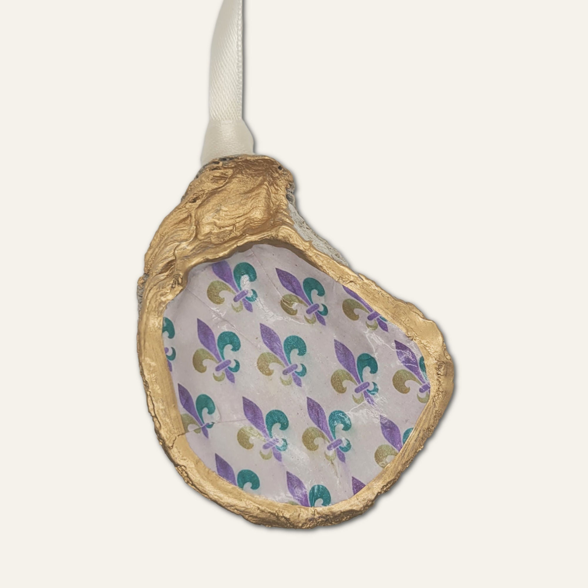 Mardi Gras Fleur de Lis Ornament • Oyster Shell
