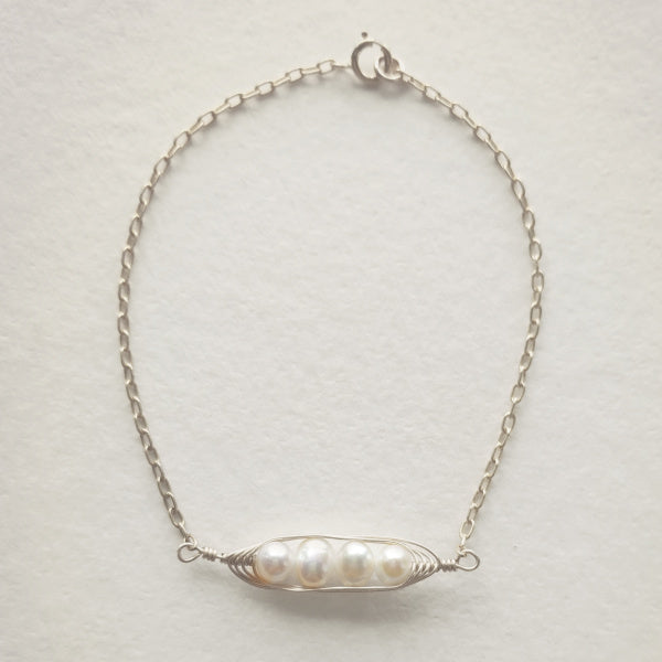 Petite Silver Peapod Bracelet • 1,2,3,4 or 5 pearls